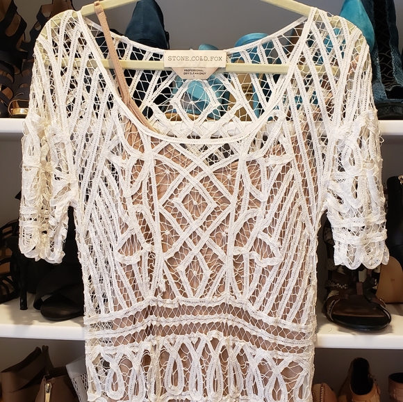 Stone Cold Fox, white lace dress with nude slip. Size 2. (Tag says 1. Fits a 2). - Picture 9 of 12